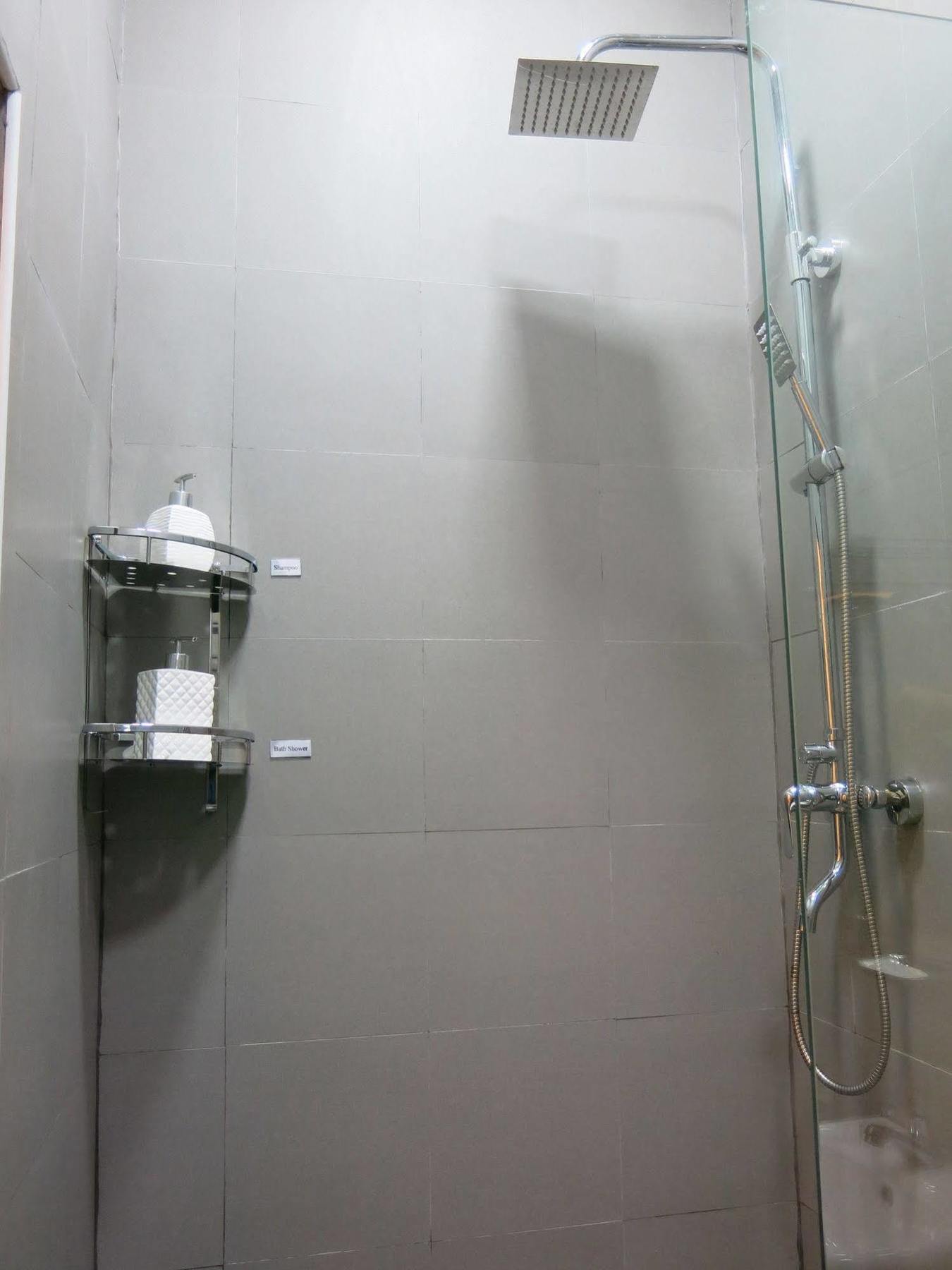 Check In @ Downtown Yangon Hotell Exteriör bild